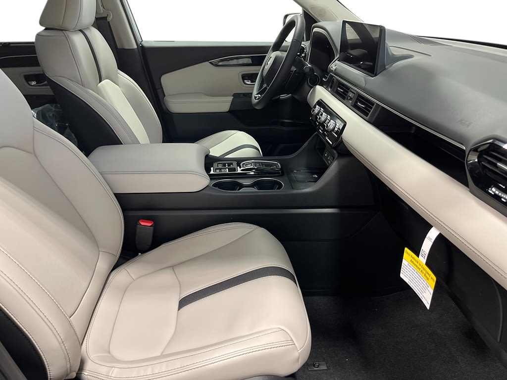 Thumbnail: 2026 Honda Pilot - 12
