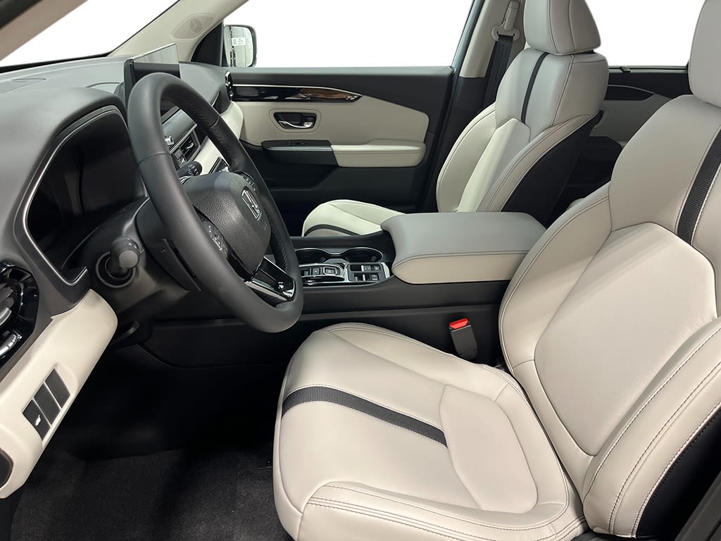 Thumbnail: 2026 Honda Pilot - 11