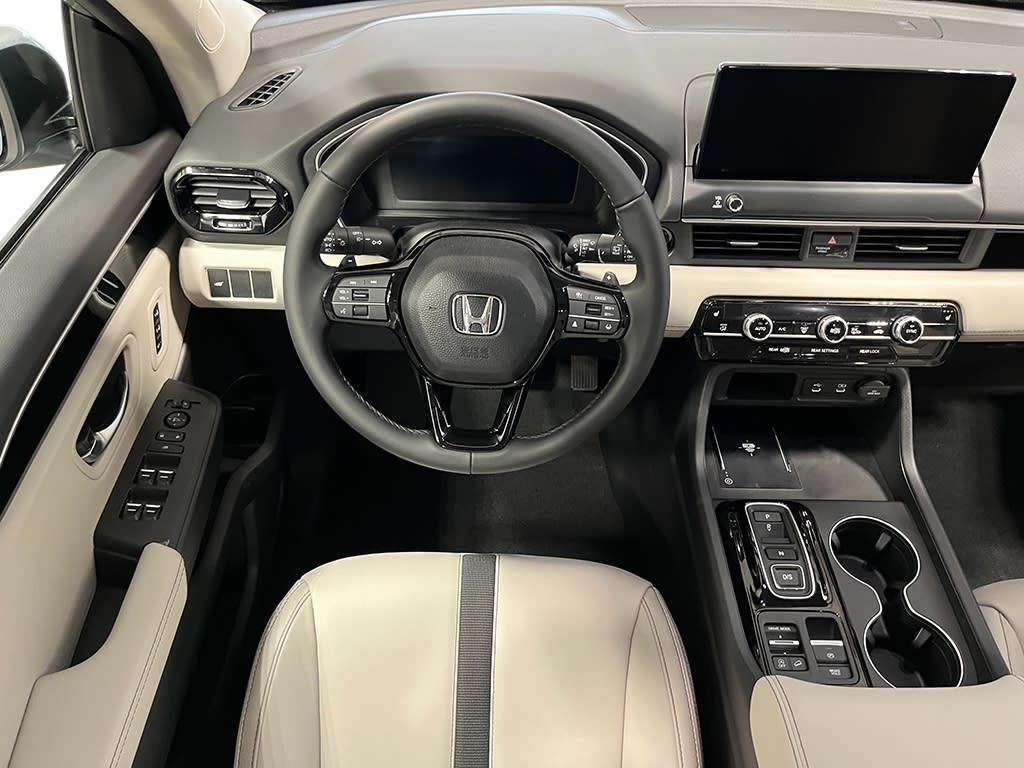 Thumbnail: 2026 Honda Pilot - 10