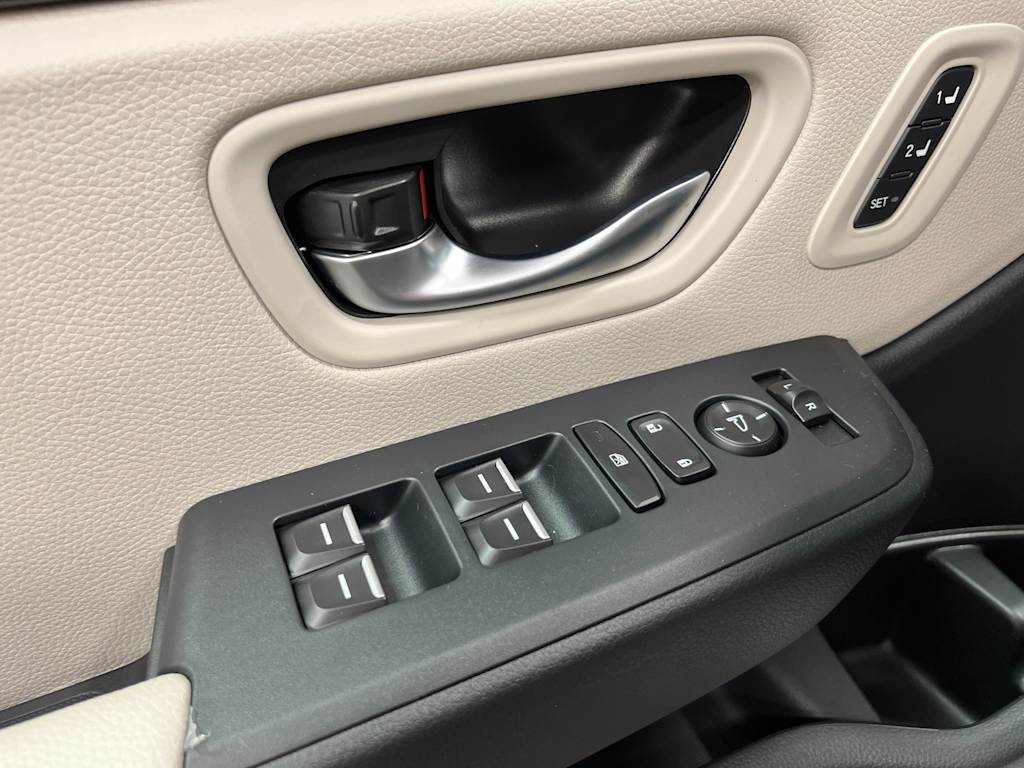 Thumbnail: 2026 Honda Pilot - 20