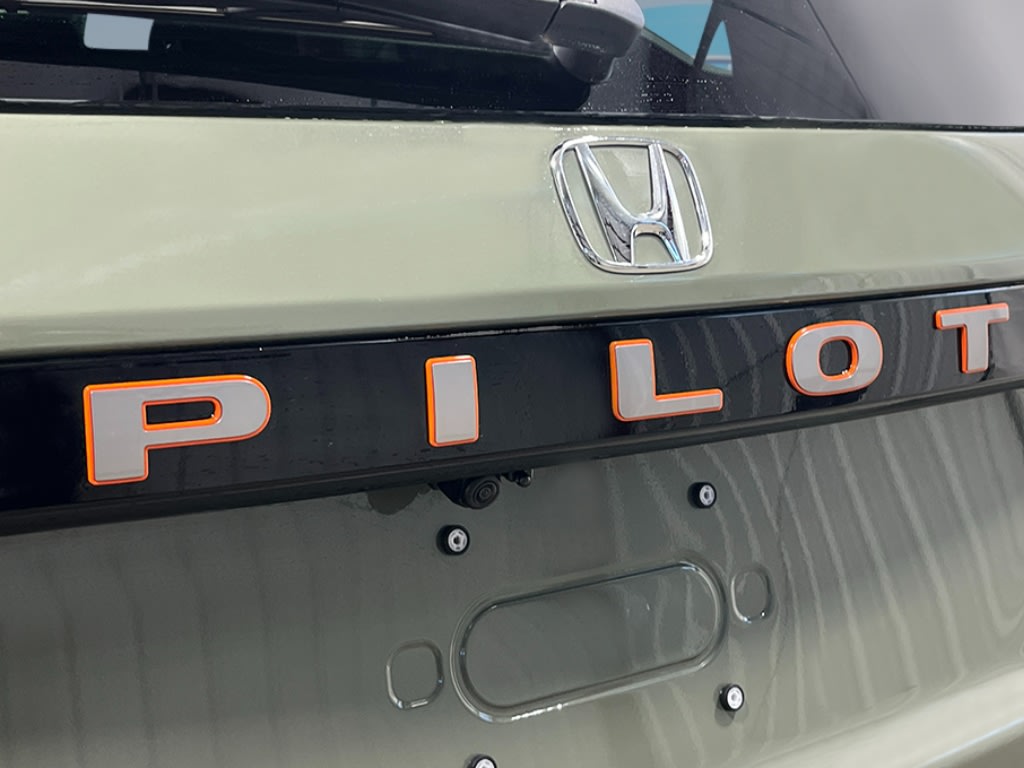 Thumbnail: 2026 Honda Pilot - 17