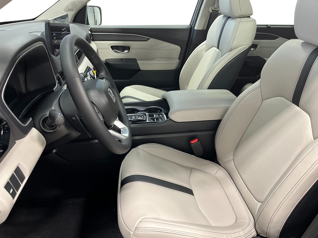 Thumbnail: 2026 Honda Pilot - 11