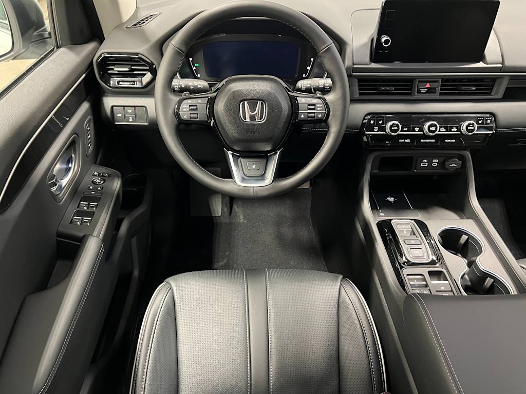 Thumbnail: 2025 Honda Pilot - 2