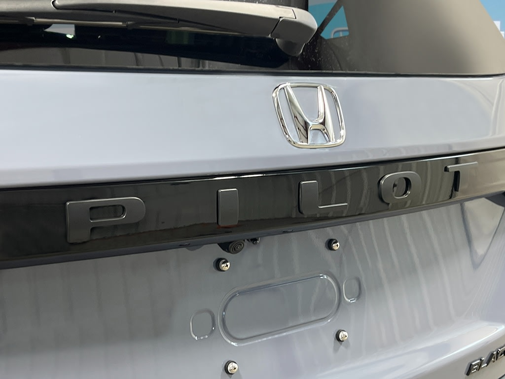 Thumbnail: 2026 Honda Pilot - 18