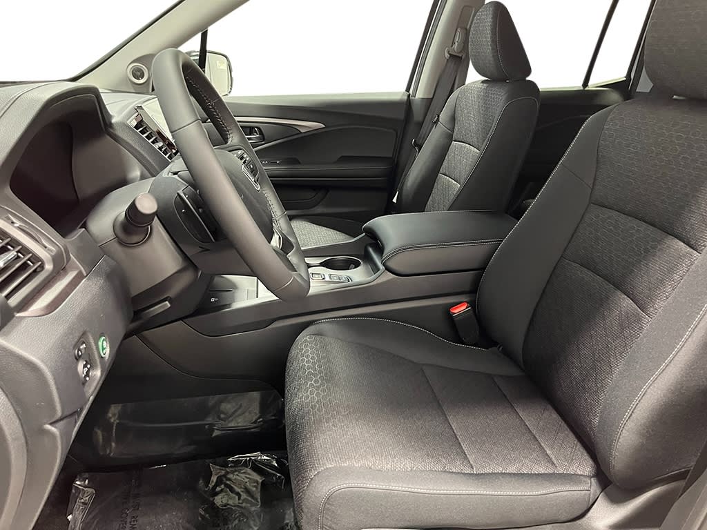 2025 Honda Ridgeline Sport 9