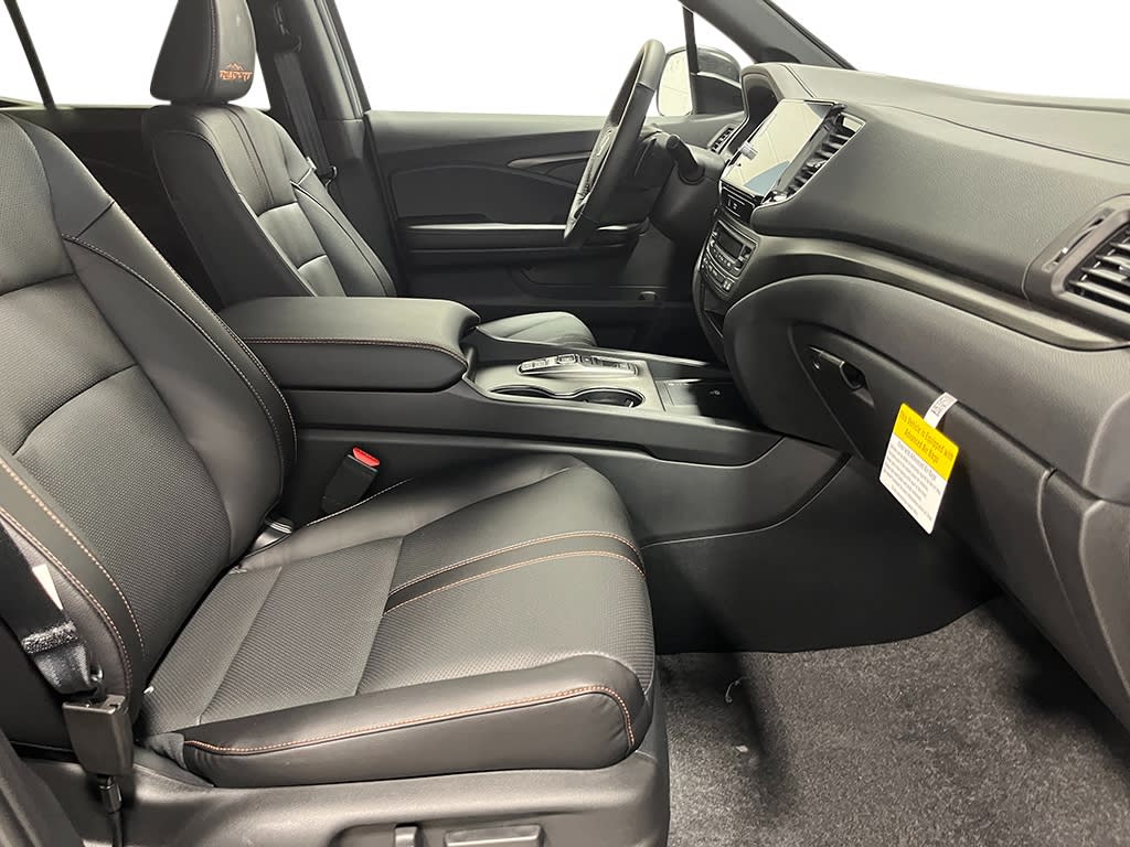 Thumbnail: 2025 Honda Ridgeline - 10