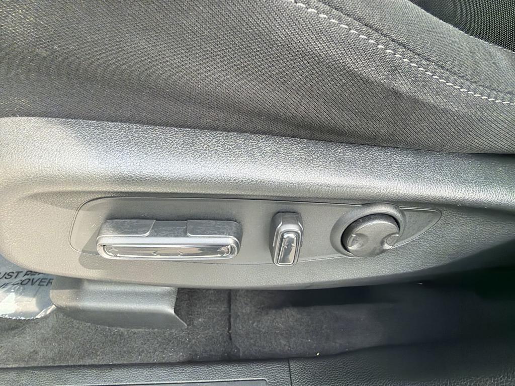 Thumbnail: 2023 Honda CR-V - 20