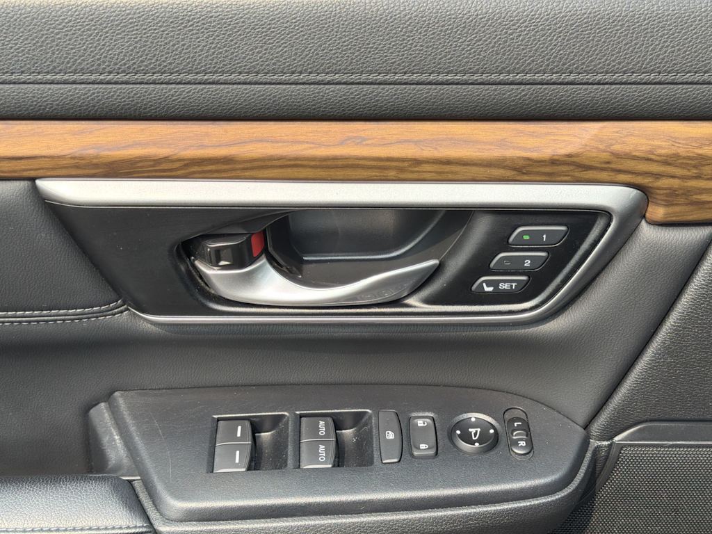 Thumbnail: 2019 Honda CR-V - 21