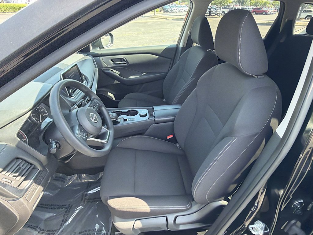 Thumbnail: 2024 Nissan Rogue - 9