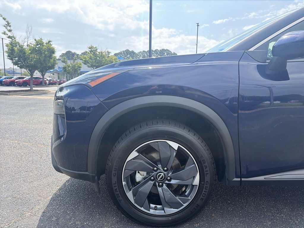 Thumbnail: 2025 Nissan Rogue - 5