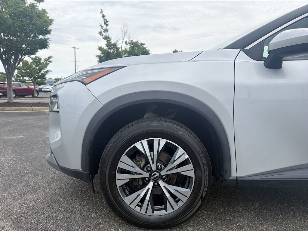 Thumbnail: 2023 Nissan Rogue - 5