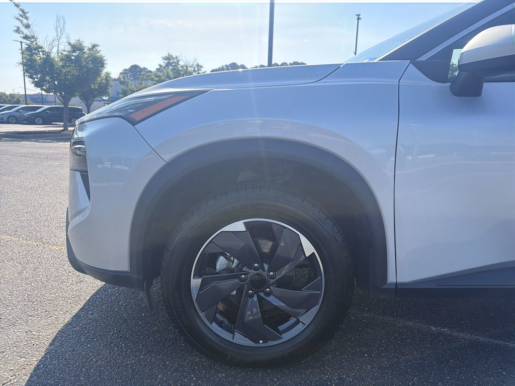 Thumbnail: 2024 Nissan Rogue - 6