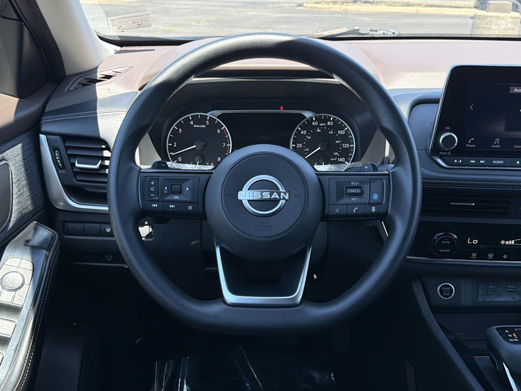 Thumbnail: 2023 Nissan Rogue - 2
