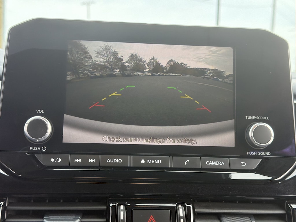 Thumbnail: 2025 Nissan Pathfinder - 24