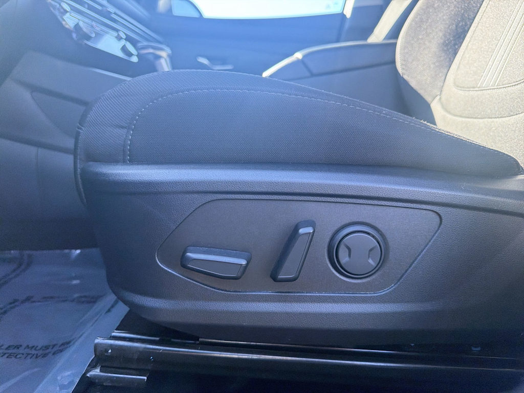 Thumbnail: 2025 Hyundai Tucson - 19