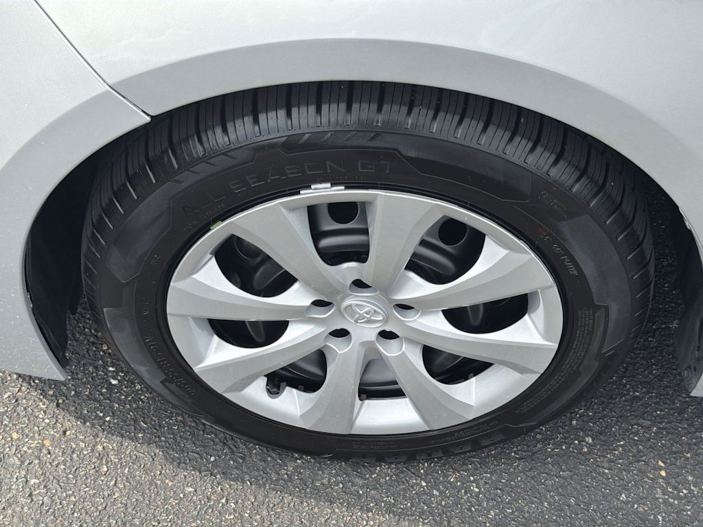 Thumbnail: 2024 Toyota Corolla - 5