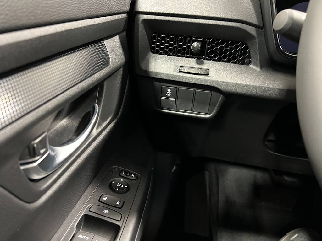 2025 Honda CR-V Sport 23
