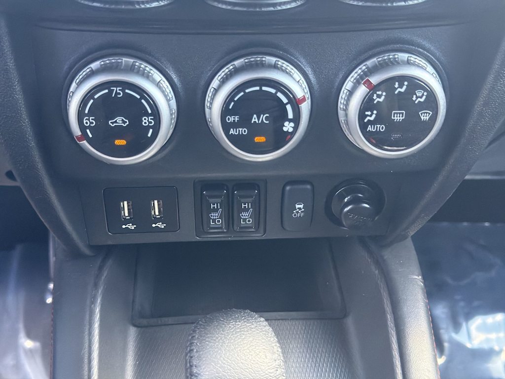 Thumbnail: 2024 Mitsubishi Outlander Sport - 22