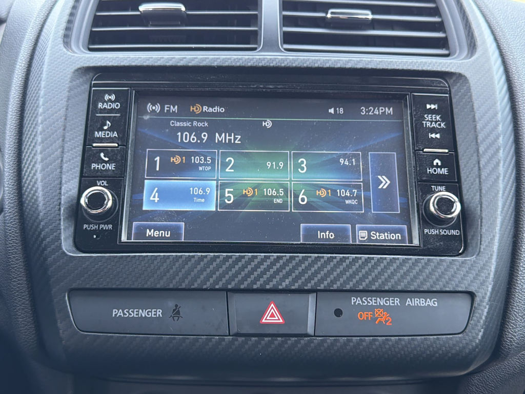 Thumbnail: 2024 Mitsubishi Outlander Sport - 11