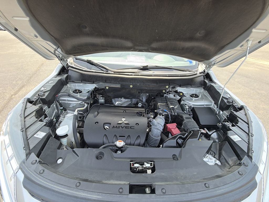 Thumbnail: 2024 Mitsubishi Outlander Sport - 7