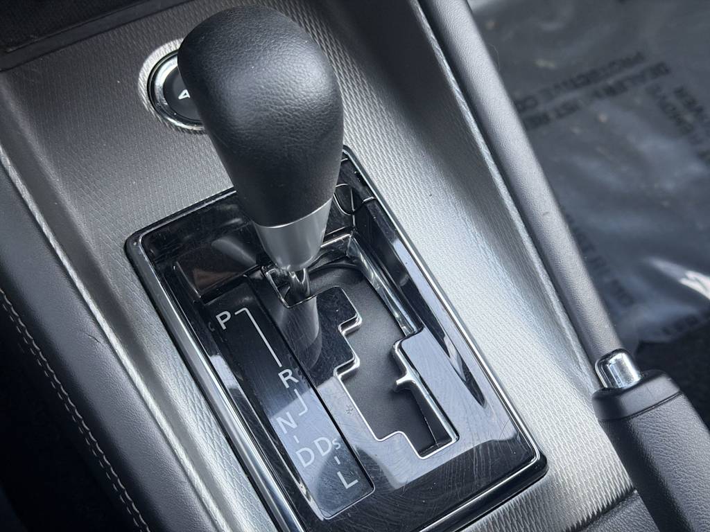 Thumbnail: 2024 Mitsubishi Outlander Sport - 11