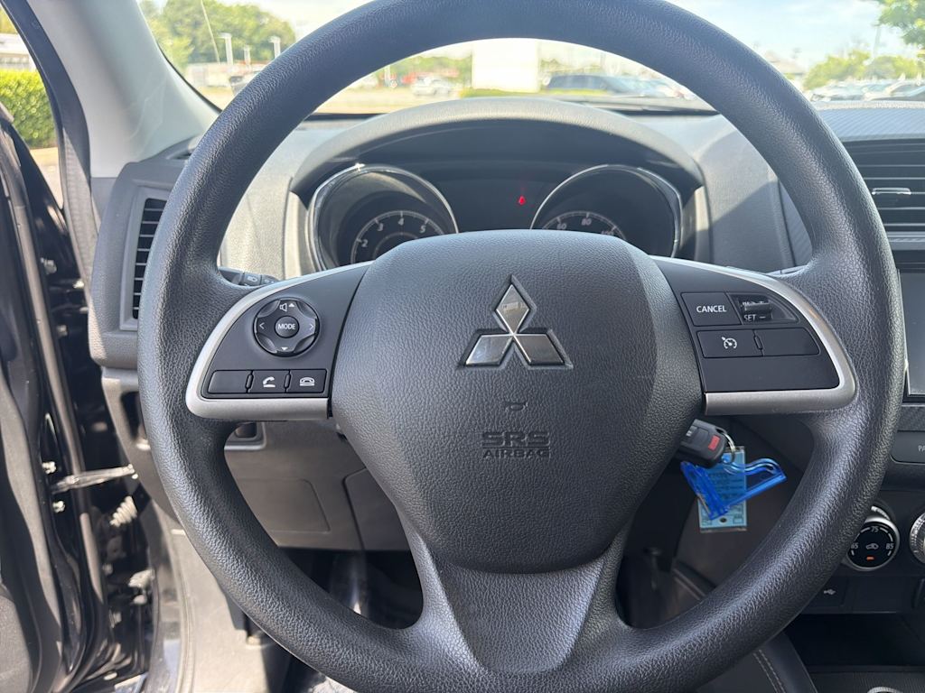 Thumbnail: 2024 Mitsubishi Outlander Sport - 2