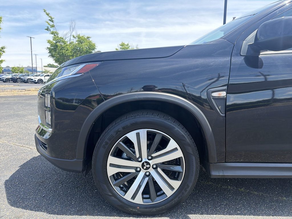 Thumbnail: 2024 Mitsubishi Outlander Sport - 5