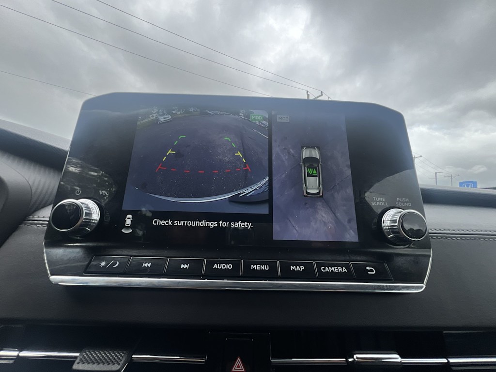 Thumbnail: 2022 Mitsubishi Outlander - 26