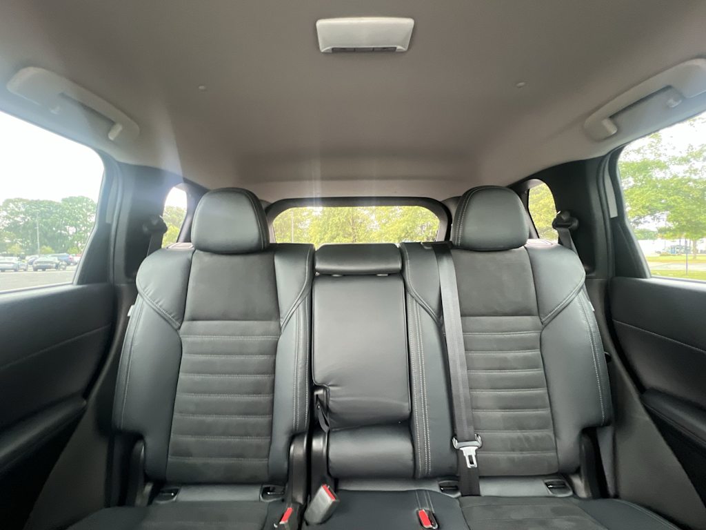 Thumbnail: 2022 Mitsubishi Outlander - 11