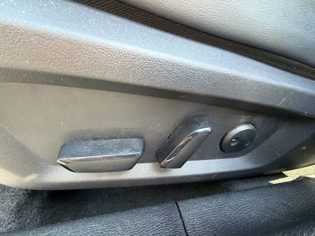 Thumbnail: 2024 Mitsubishi Outlander - 21