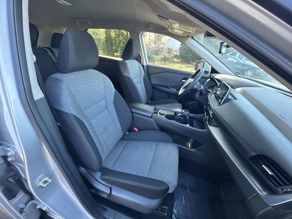 Thumbnail: 2023 Nissan Rogue - 11