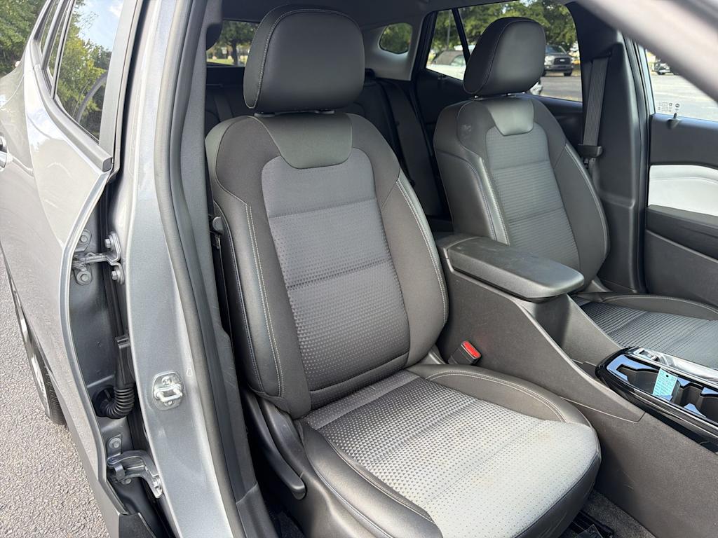 Thumbnail: 2025 Chevrolet Trax - 9