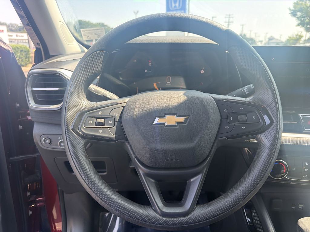 Thumbnail: 2024 Chevrolet TrailBlazer - 2