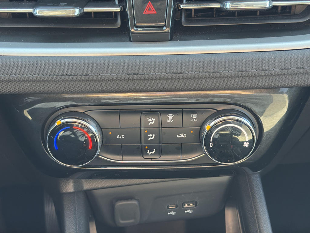 Thumbnail: 2025 Chevrolet TrailBlazer - 22