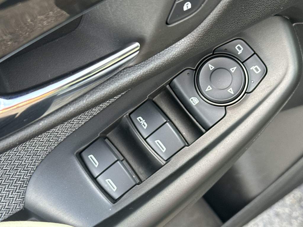 Thumbnail: 2025 Chevrolet TrailBlazer - 21