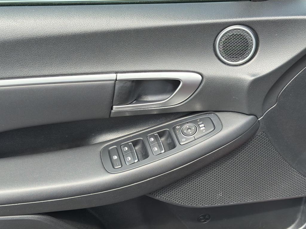 Thumbnail: 2024 Hyundai Sonata - 20
