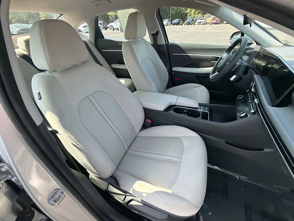 Thumbnail: 2025 Hyundai Sonata - 8