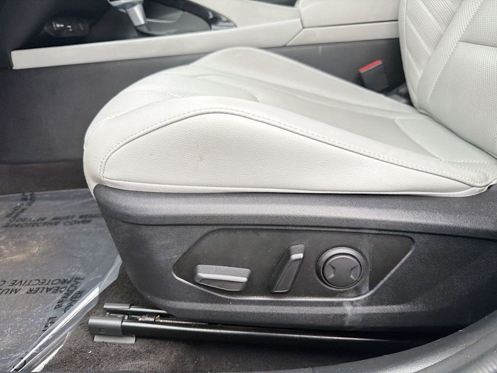Thumbnail: 2024 Hyundai Elantra - 21