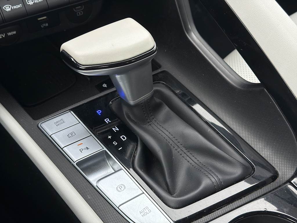 Thumbnail: 2024 Hyundai Elantra - 12