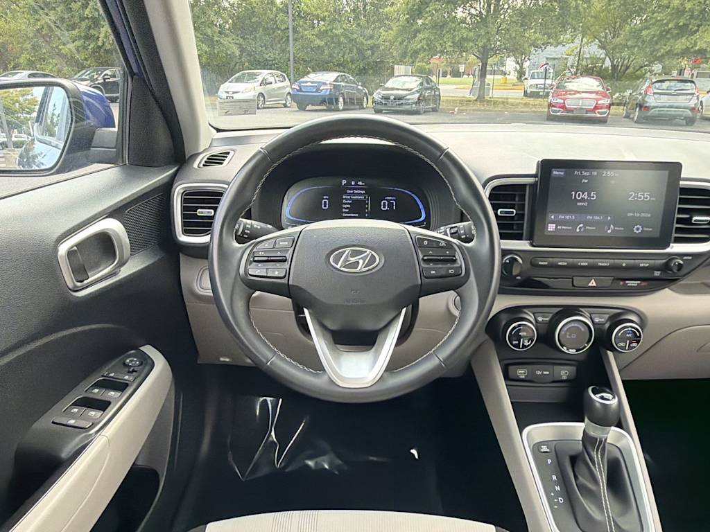 Thumbnail: 2024 Hyundai Venue - 2