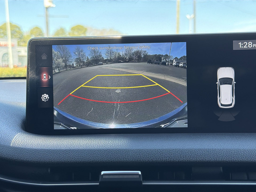 Thumbnail: 2025 Genesis GV70 - 25