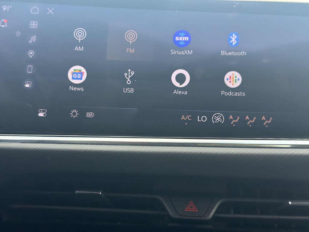 Thumbnail: 2024 Buick Envision - 19