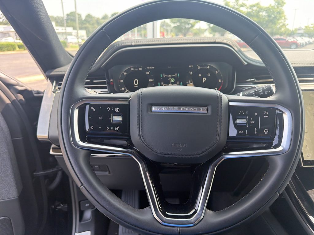 Thumbnail: 2025 Land Rover Range Rover Sport - 2