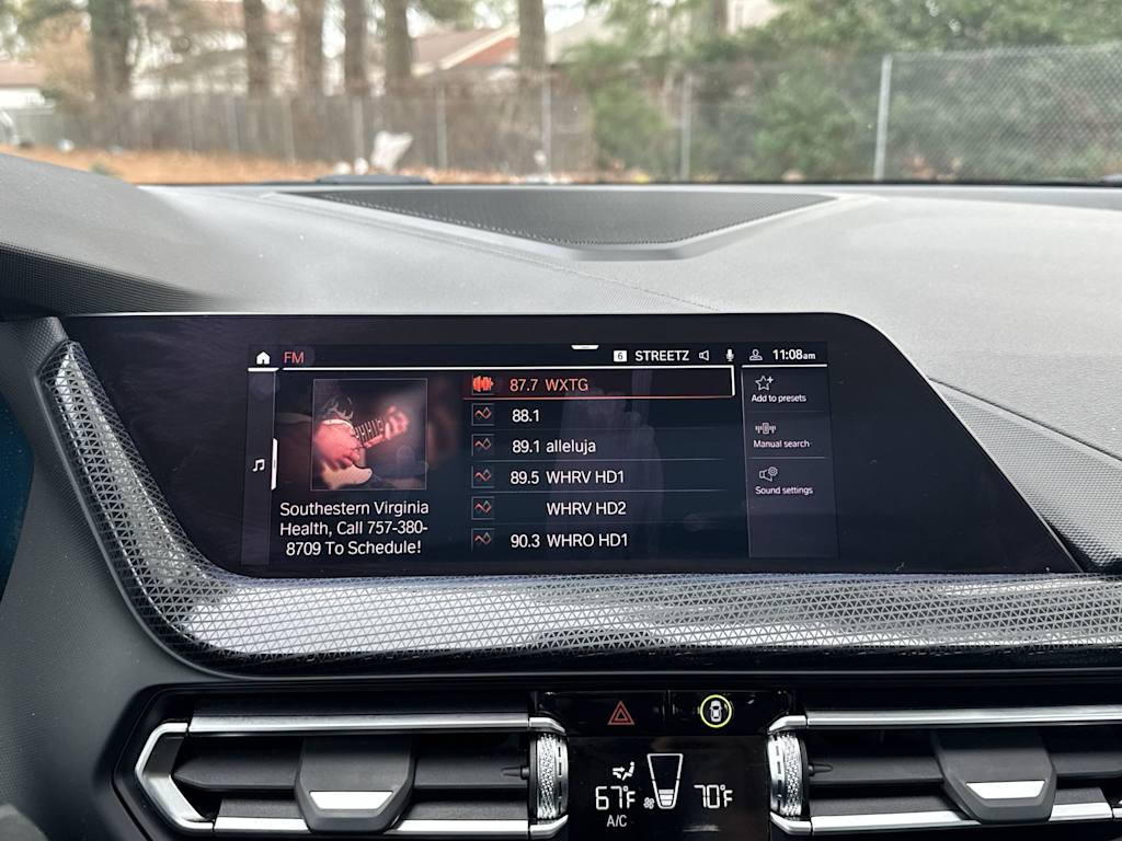 Thumbnail: 2024 BMW 2 Series - 11