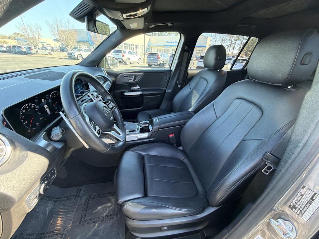 Thumbnail: 2020 Mercedes-Benz GLB - 9