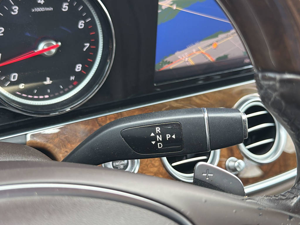Thumbnail: 2018 Mercedes-Benz E-Class - 25