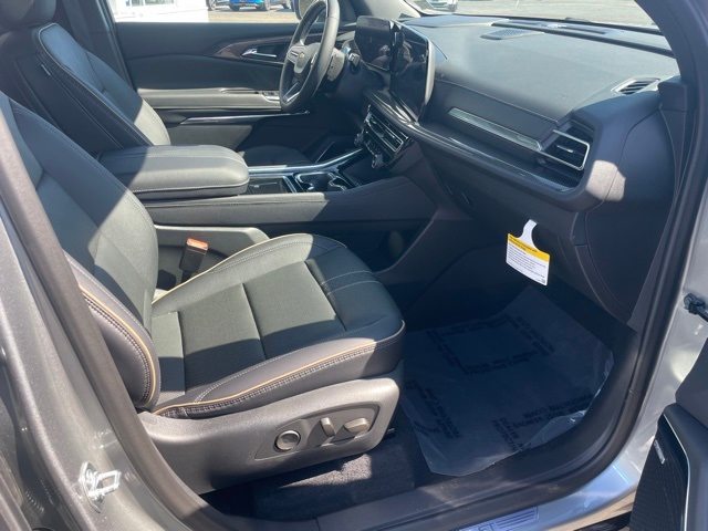 2025 Chevrolet Traverse High Country 4