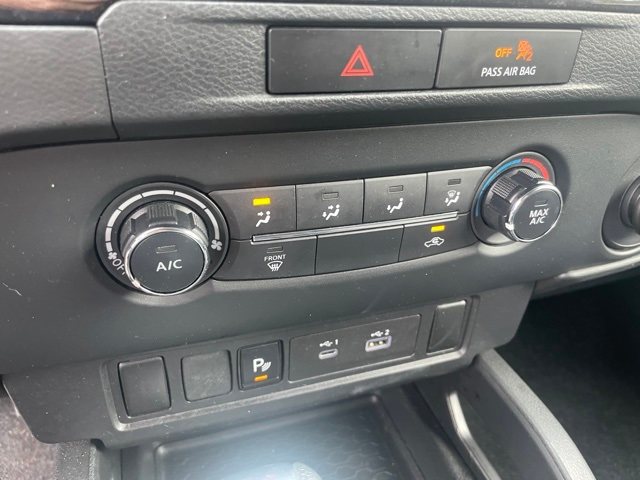 Thumbnail: 2022 Nissan Frontier - 24