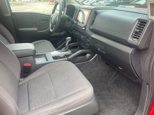 Thumbnail: 2022 Nissan Frontier - 11