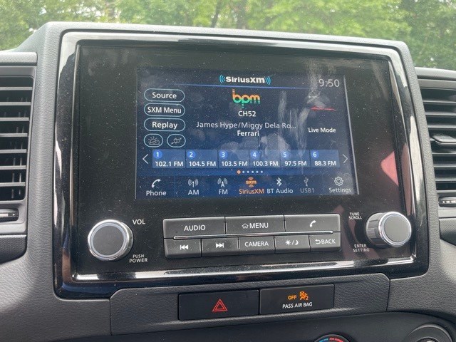 Thumbnail: 2022 Nissan Frontier - 13